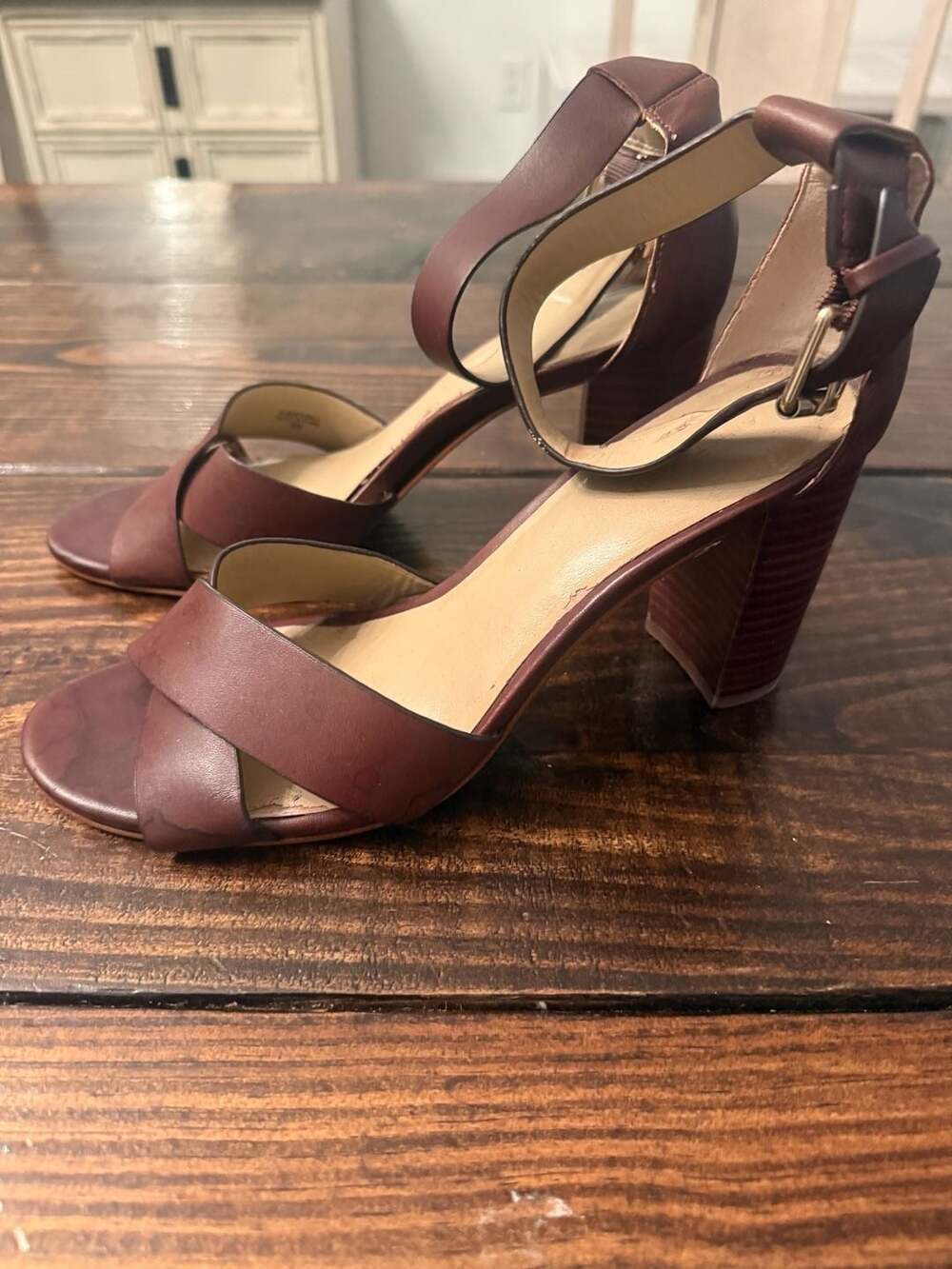 Ann Taylor Brown Leather Ankle Strap Block Heel Sandals Size 8M